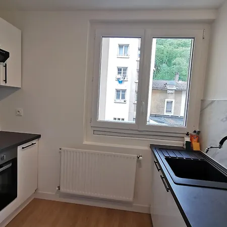 T4 Fonctionnel - 3 - Ideal Pros Et Groupes - Au Pied De La Bastille *